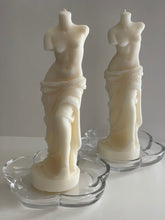 Load image into Gallery viewer, THE VENUS SCULPTURE CANDLE
